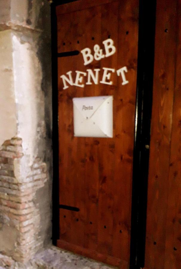 古廖内西Nenet住宿加早餐旅馆 外观 照片